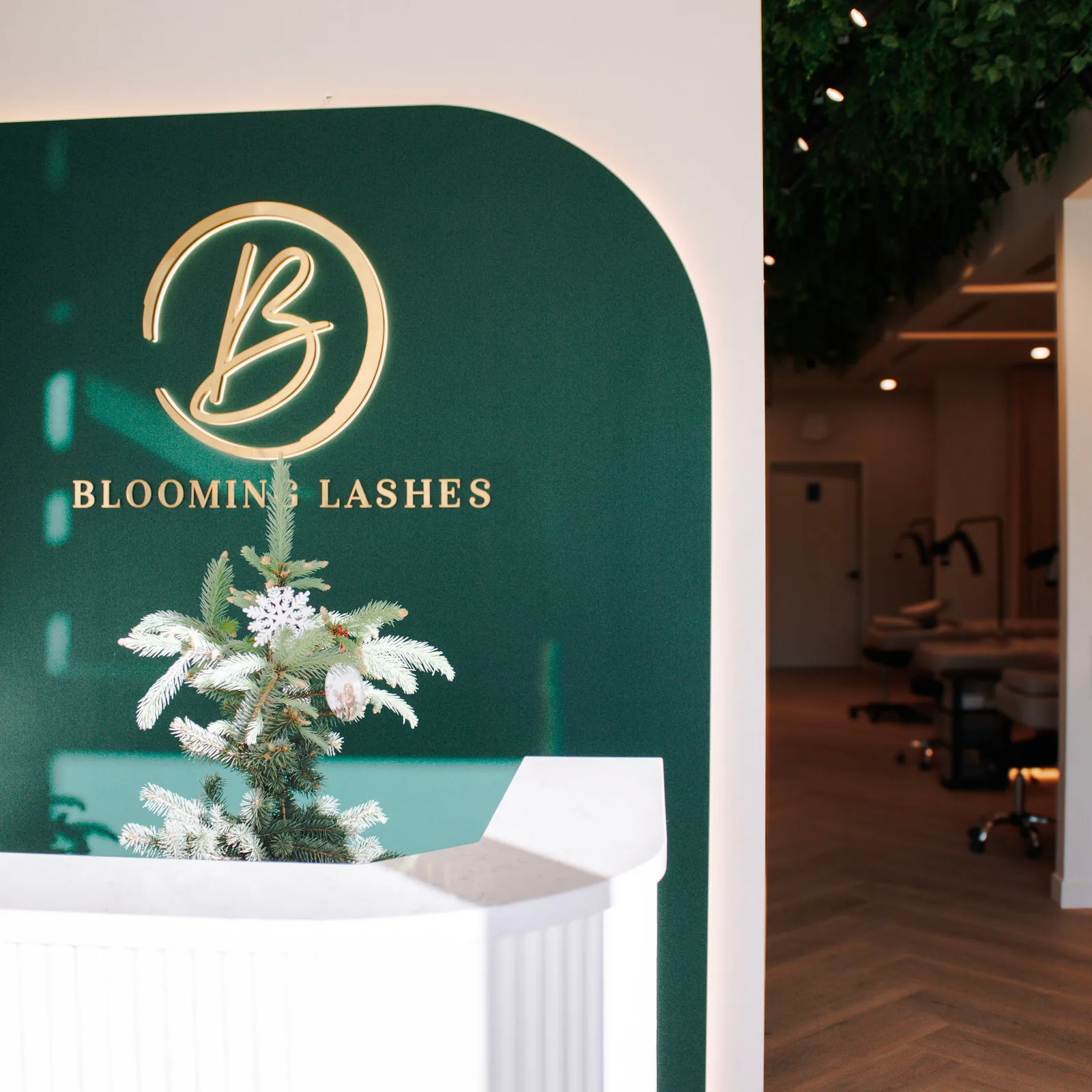Blooming Lashes Studio