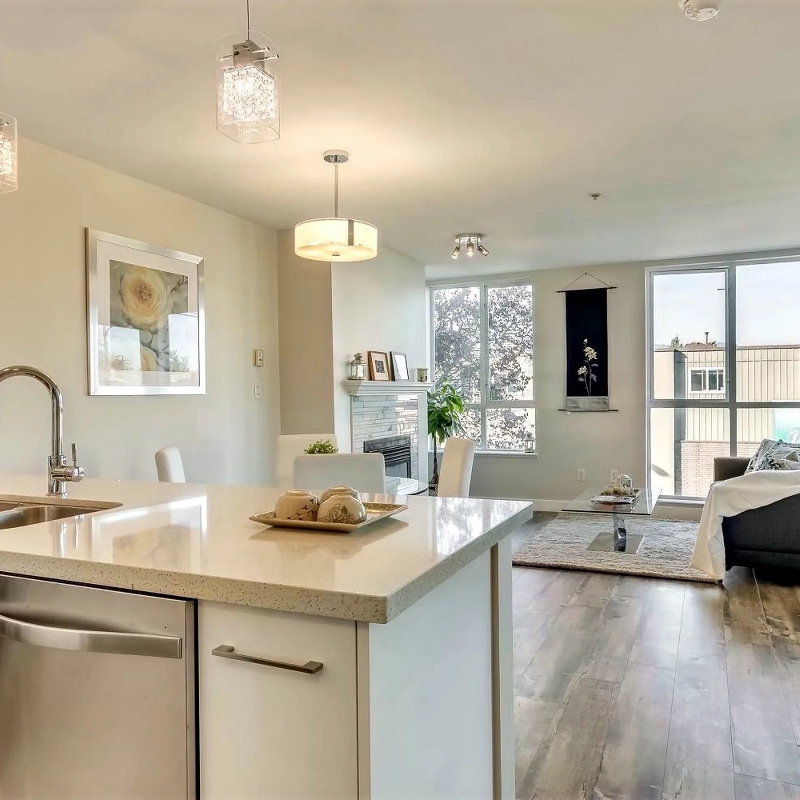 Chez Victoria, a condo project by Costar Construction at 5555 Victoria Drive, Vancouver, photo 5 of 5