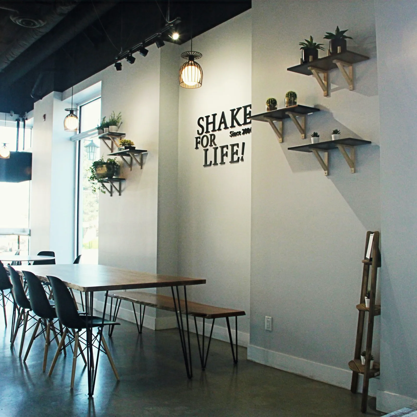 Ding Tea Renfrew, a commercial project by Costar Construction at 1808 Renfrew St, Vancouver, photo 6 of 6