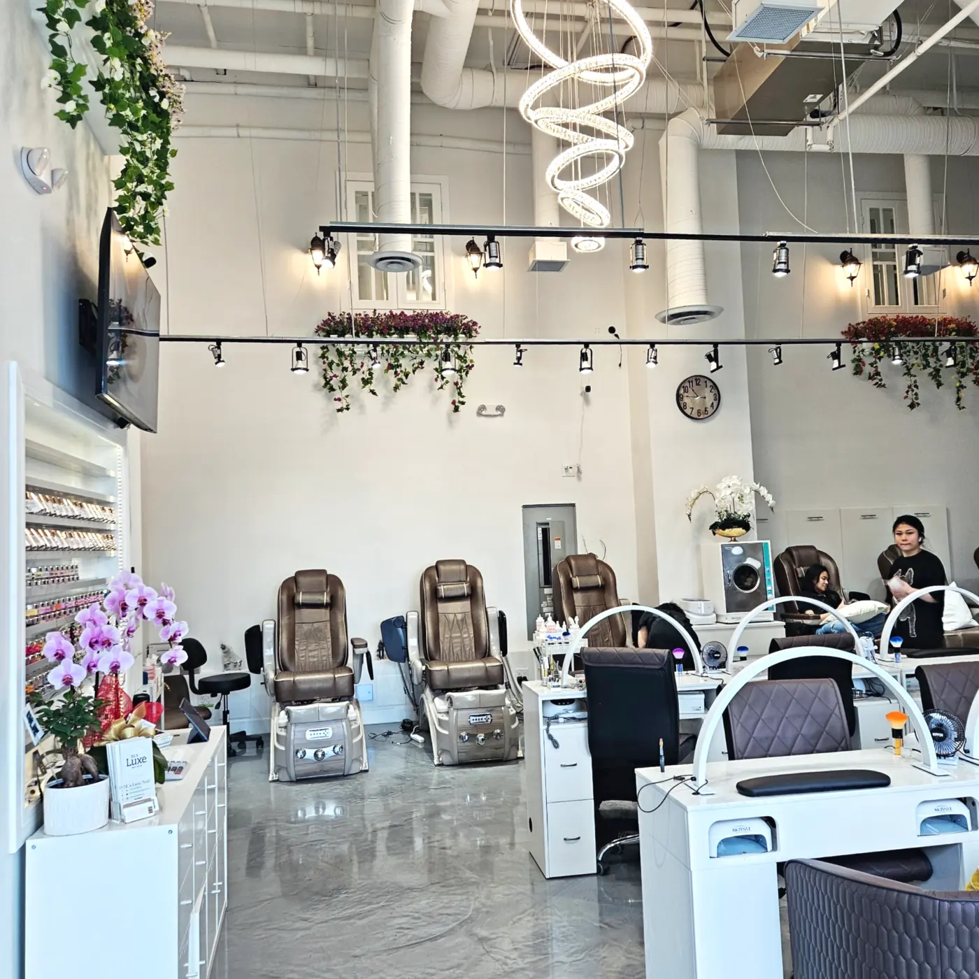 DL's Luxe Nail Salon, a commercial ti project by Costar Construction at 4299 Dawson St, Burnaby, BC V5C 4B3, photo 2 of 3