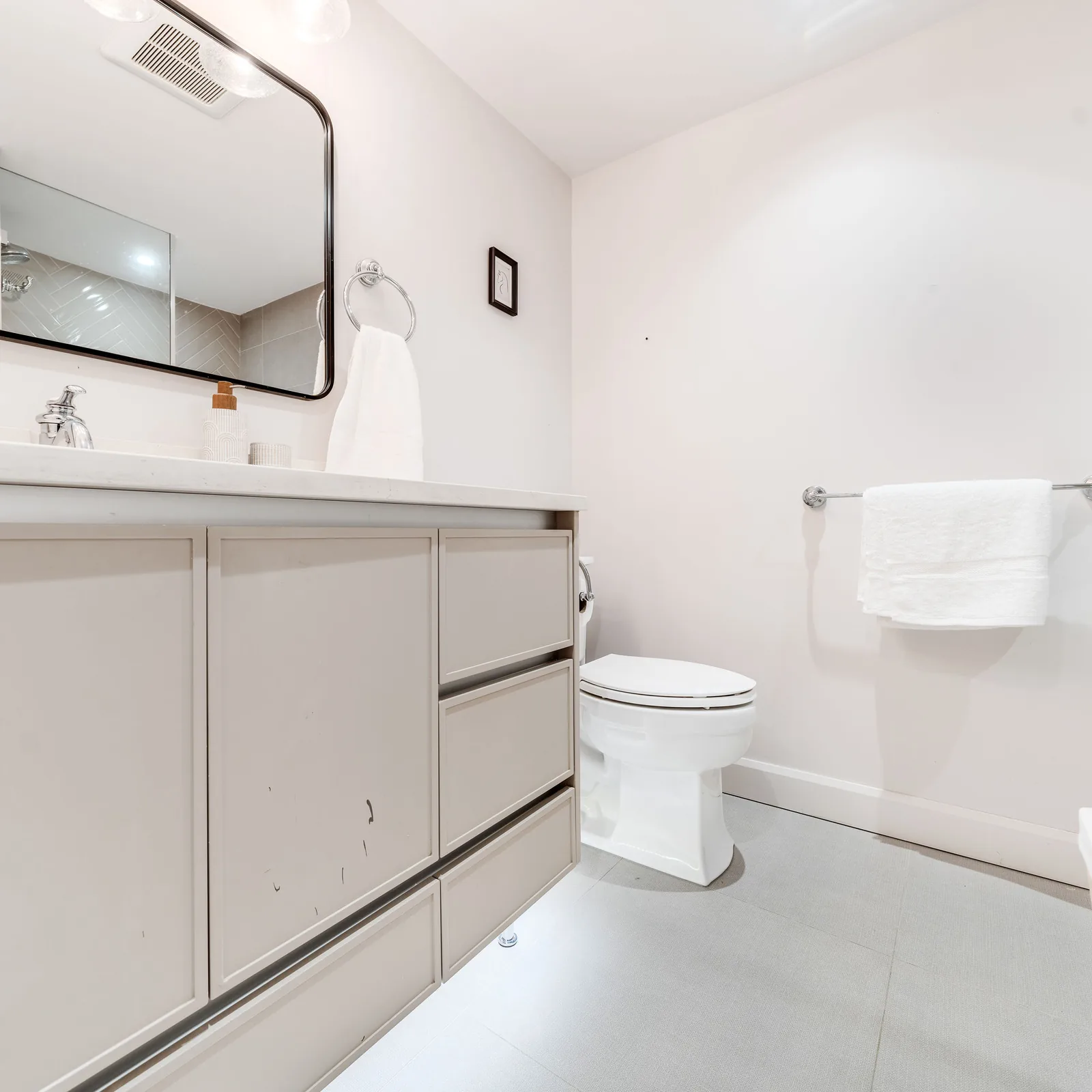 Kitsilano Custom Legal Suite, a legal suite project by Costar Construction at 2762 West 10th Avenue, Vancouver, photo 6 of 6