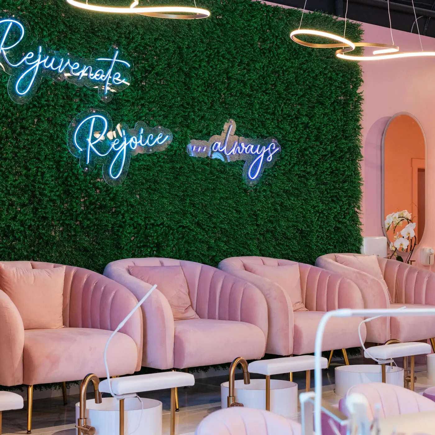 Theo Stella Beauty Nail Bar, a nail salon project by Costar Construction at 13639 Geogre Junction, Surrey, photo 4 of 6